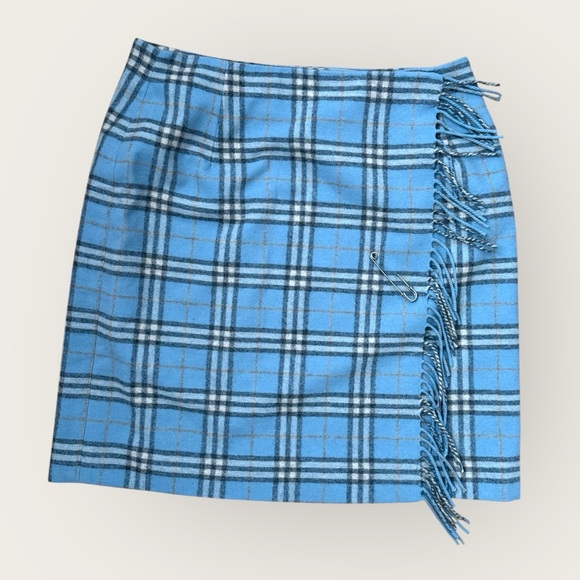 Burberry vintage wool Blue Plaid Skirt with fringe and pin - Picture 1 of 9